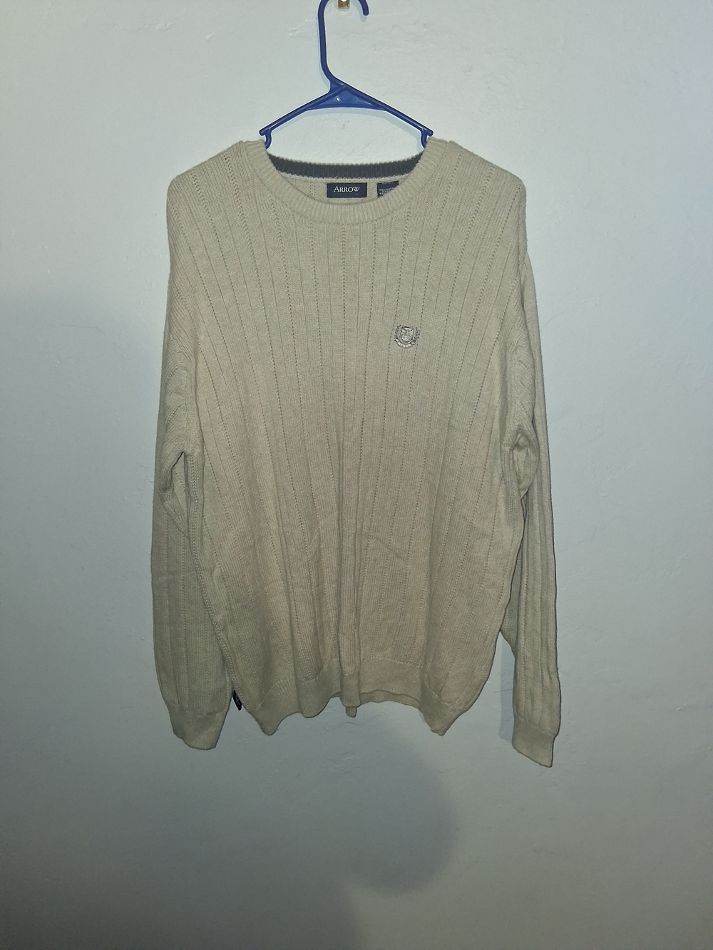 vintage Arrow ribbed crewneck sweater.